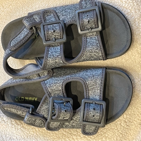 Old Navy Gray Comfort Sandals with Adjustable Straps size 10 - Picture 1 of 3